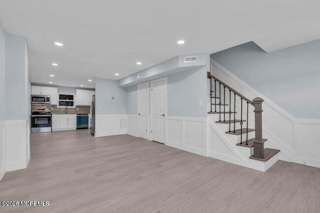 Photo - 131 Briar Mills Dr