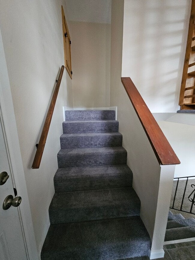 Photo - 515 Montclair Dr