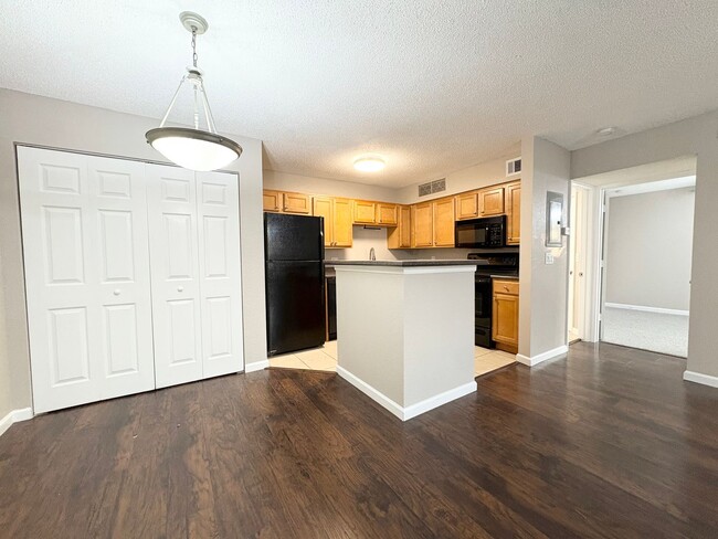 Photo - Beautiful 1/1 Condo in Altamonte Springs ~ Gated Lakefront Community! Unit 202