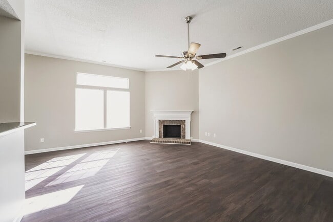 Photo - 11718 Long Forest Dr