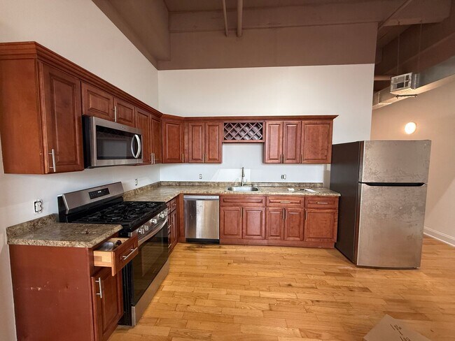 Photo - Frame Factory Unit 108