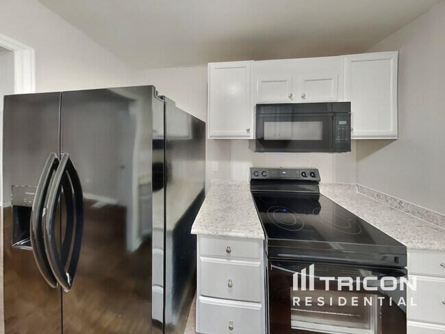 Photo - 10500 Southern Oak Ct