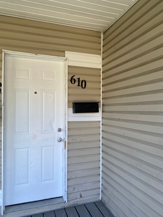 Photo - 608-610-610 Racine Ave Unidad 610 Racine Avenue
