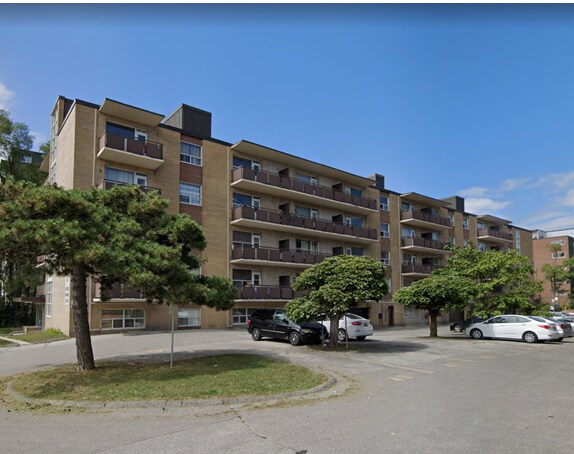 Photo - 2356 EGLINTON AVENUE EAST