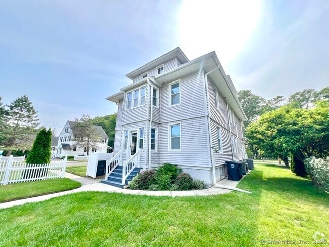 Building Photo - 38 Harborside Dr Rental