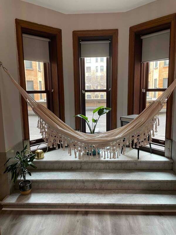 Photo - 550 W Surf St