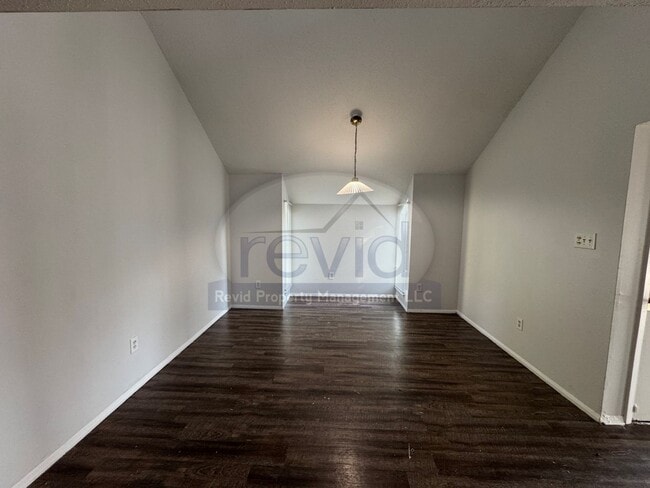 3325 Fairbanks St Unit 3327
