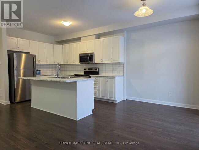 Photo - 105 Natare Pl