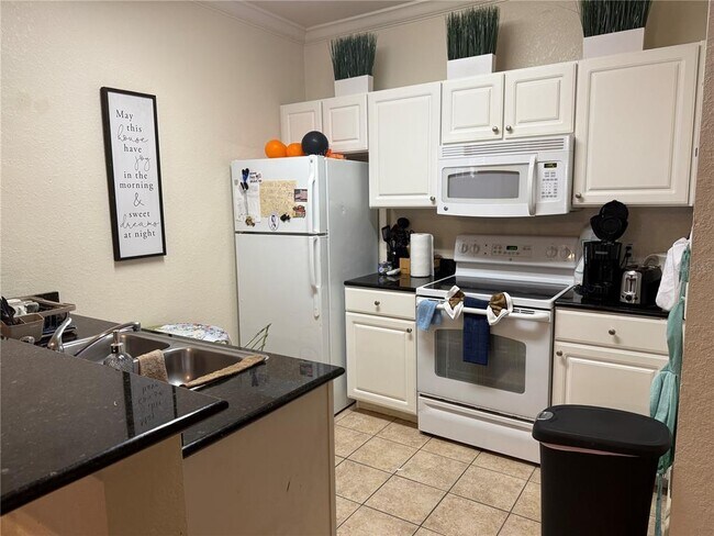 Photo - 2954 Lucayan Harbour Cir