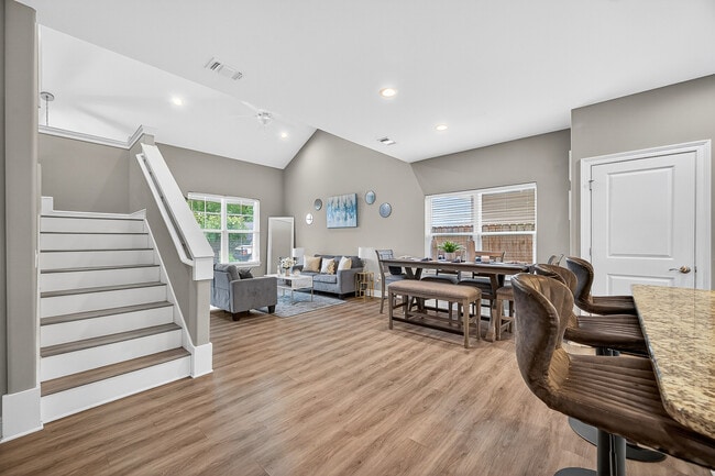 Photo - 2259 Hadleigh Hills Ct