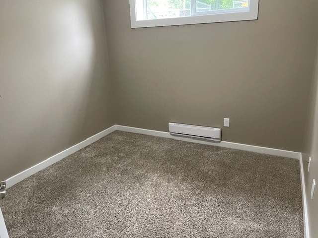 Photo - 2058 Wallace St