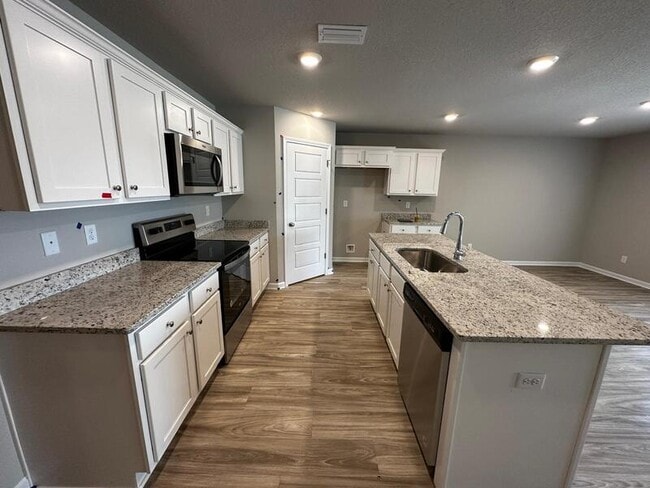 Photo - 2551 Arbordale Lp