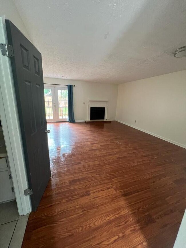 1280 W Booth Road Extension SW Townhome Townhome Rental in Marietta