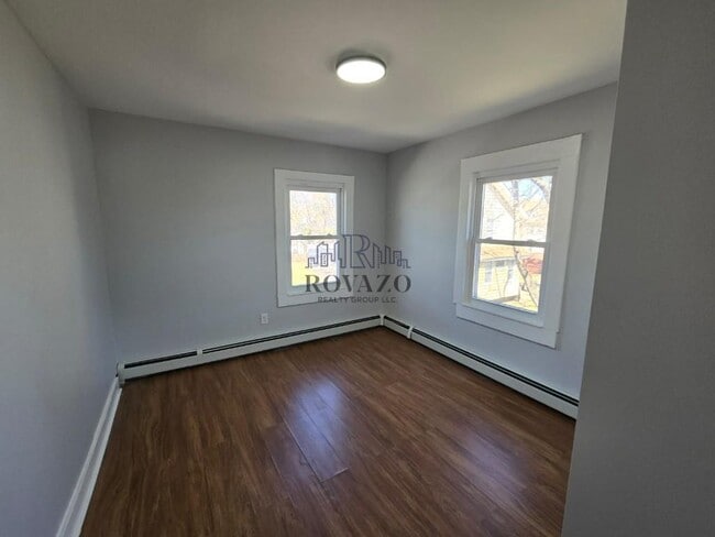 Photo - 1549 Morris Pl