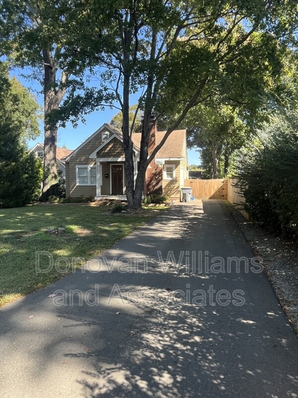 Photo - 2720 Holt St