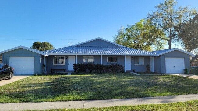 Building Photo - 111 Hazelcrest St Rental