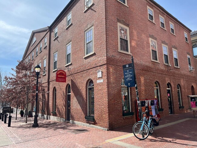 Photo - 8 central street