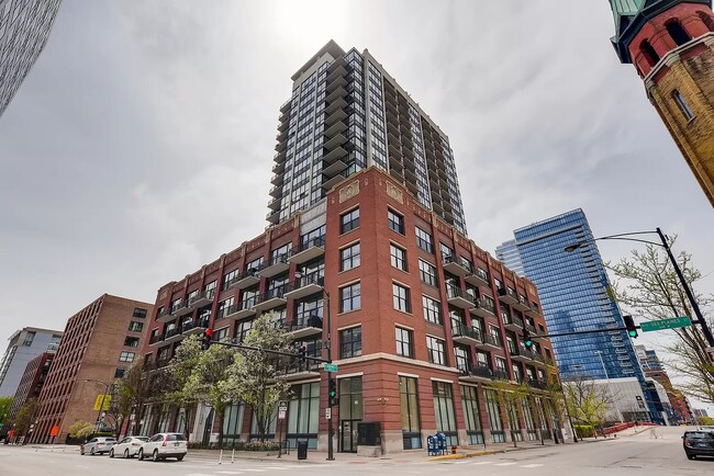 Photo - 210 S Desplaines St Unit 1807