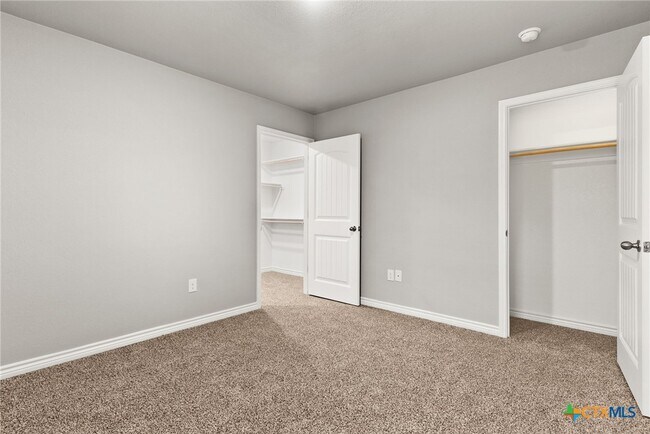 Photo - 304 Blair St