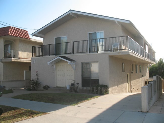 117 S. LUCIA - UNIT 3 (BACK UNIT) - 117 S Lucia Ave Unit #3