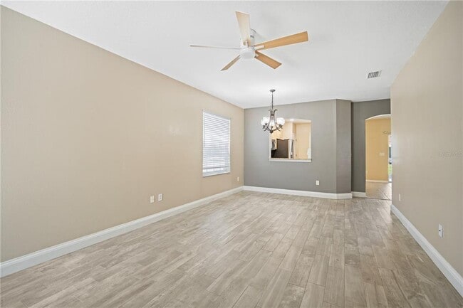 Photo - 1402 Delano Trent St