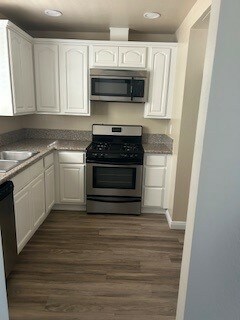 Photo - Yorktown Apartments