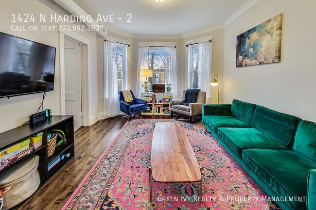 Photo - 1424 N Harding Ave Unit 2