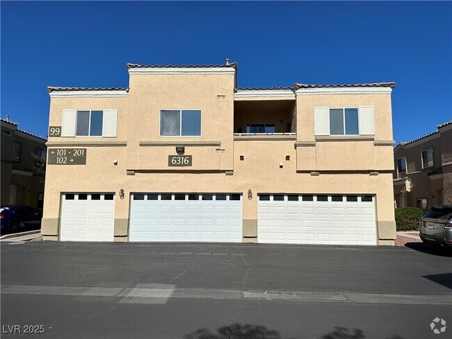 Building Photo - 6316 Desert Leaf St Rental