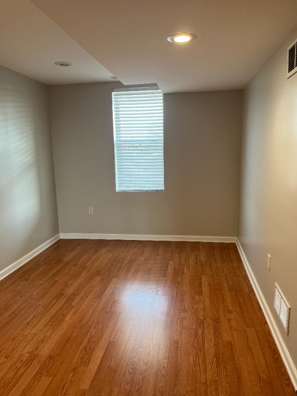 Photo - 5040 Walsh Ave Unidad 2