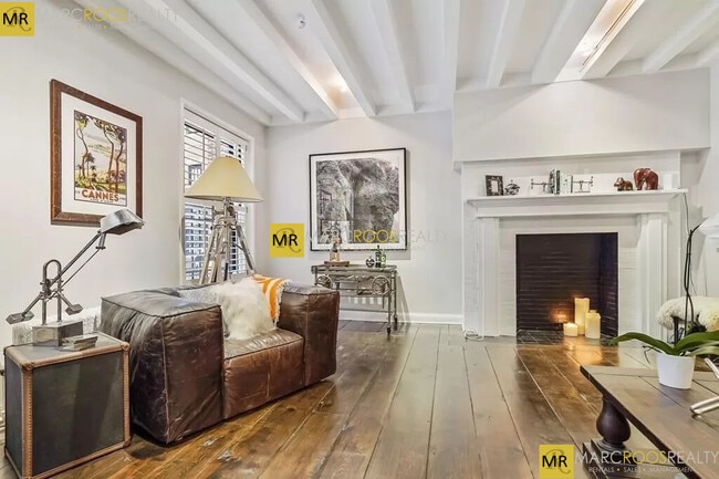 Photo - 48 Beacon St Unit 1R