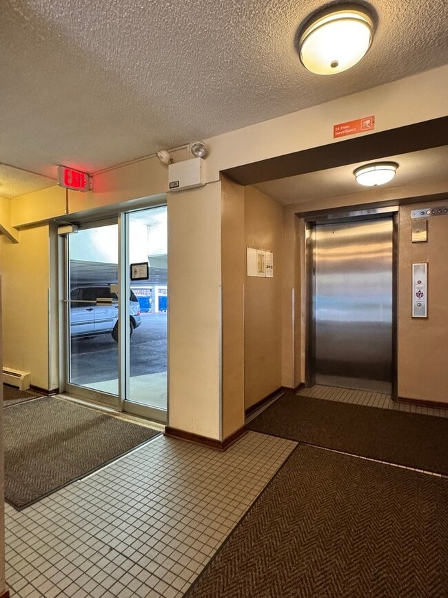 Photo - 201 S Maple Ave Unit 411