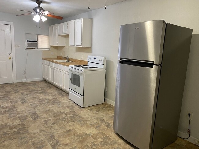 Photo - 1-BEDROOM WITH DEN IN AVENIDA GUADALUPE Unit 1117B