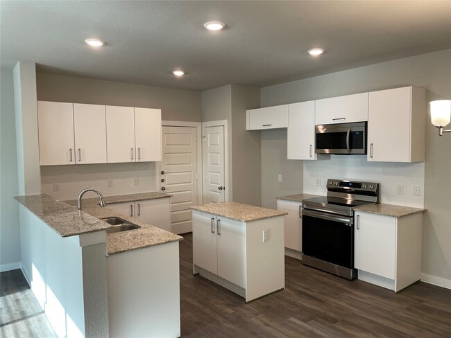 Photo - 9772 Grosbeak Ln