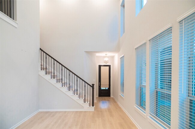 Photo - 6519 Bramble Cv Ln