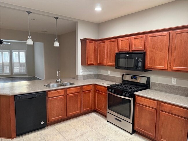 Photo - 3669 Chicago St NW