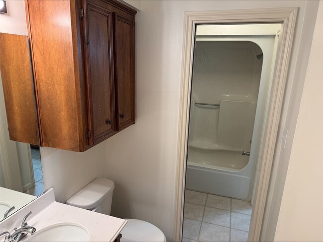 Photo - 1702 Hazelwood St