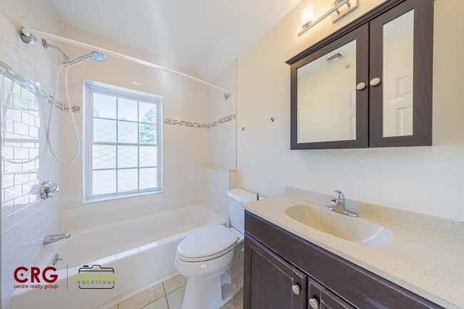 Photo - 1012 Chestnut St Townhome