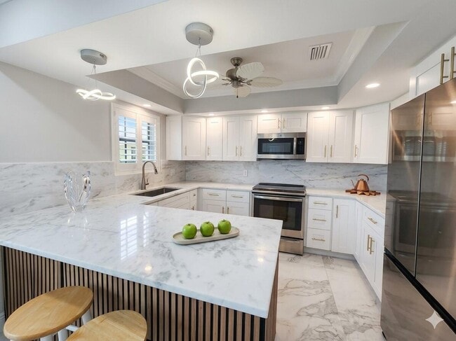 Photo - 75 Venetian Dr Unit D-11