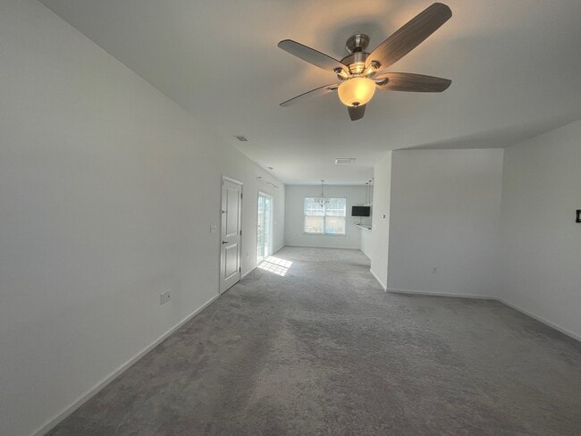 Photo - 413 Heartfield Dr
