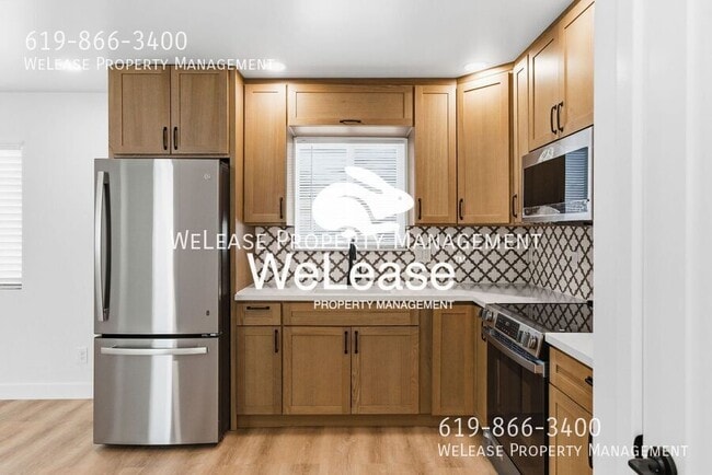 Building Photo - 1187 1st Ave Unit 2