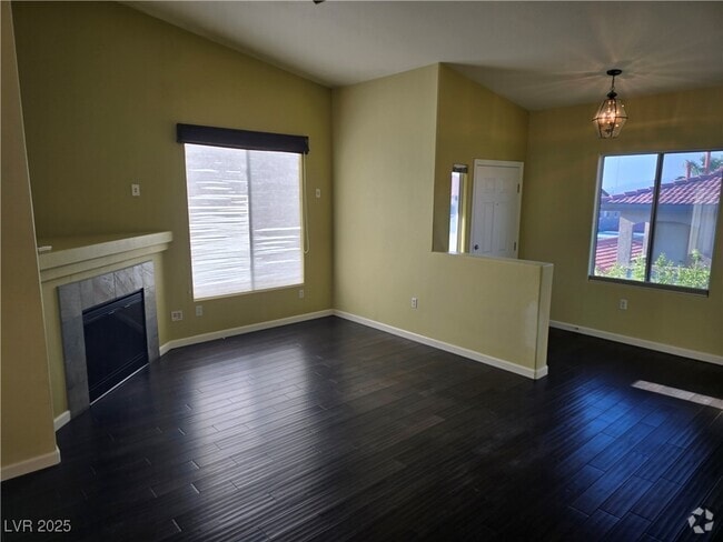 Building Photo - 2305 W Horizon Ridge Pkwy Unit 523 Rental