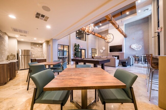 Photo - Alanza Place