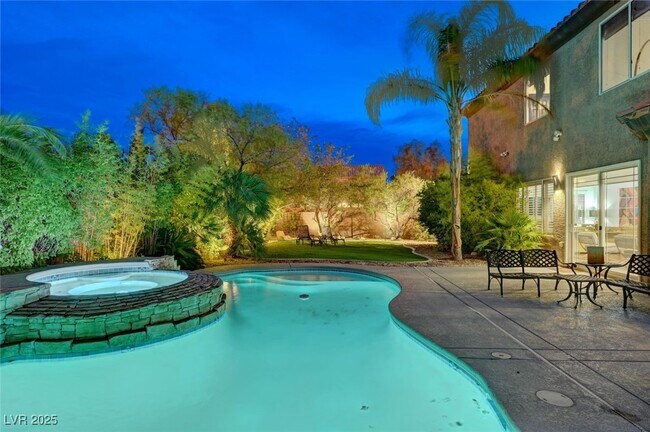 Photo - 9593 Los Cotos Ct