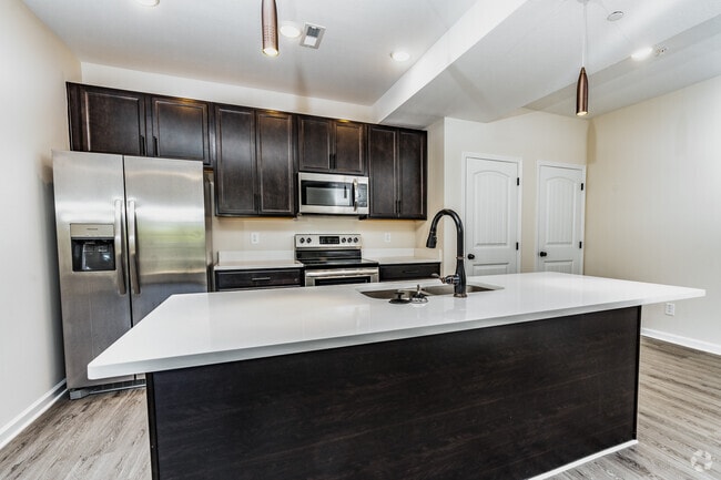 229 E. Johnson Circle