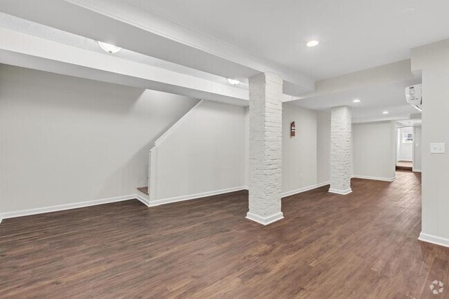 Building Photo - 2305 Wichita Ave Rental