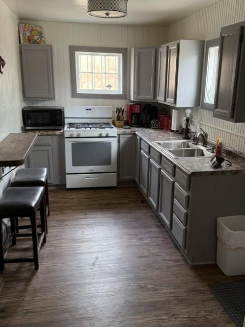 Photo - 1820 Lomas Blvd NW