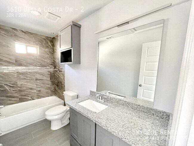 Photo - 3610 Bella Costa Dr Unit 2