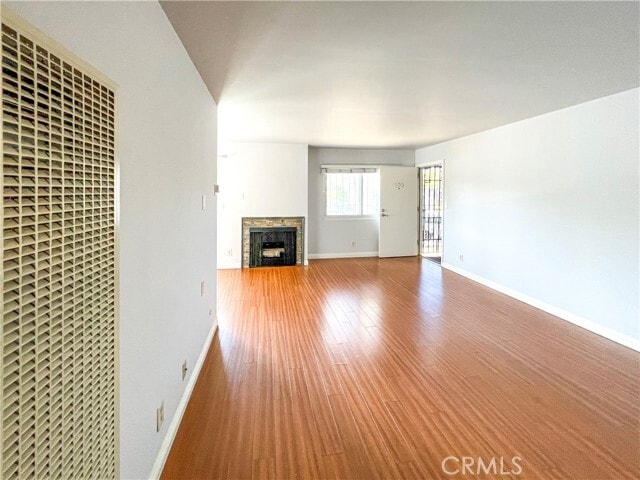 6655 W 86th Pl Unidad 105
