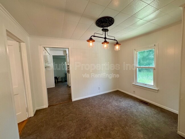 Photo - 512 Trade St