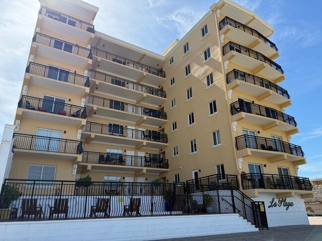 Photo - 1815 N Surf Rd Unidad 402